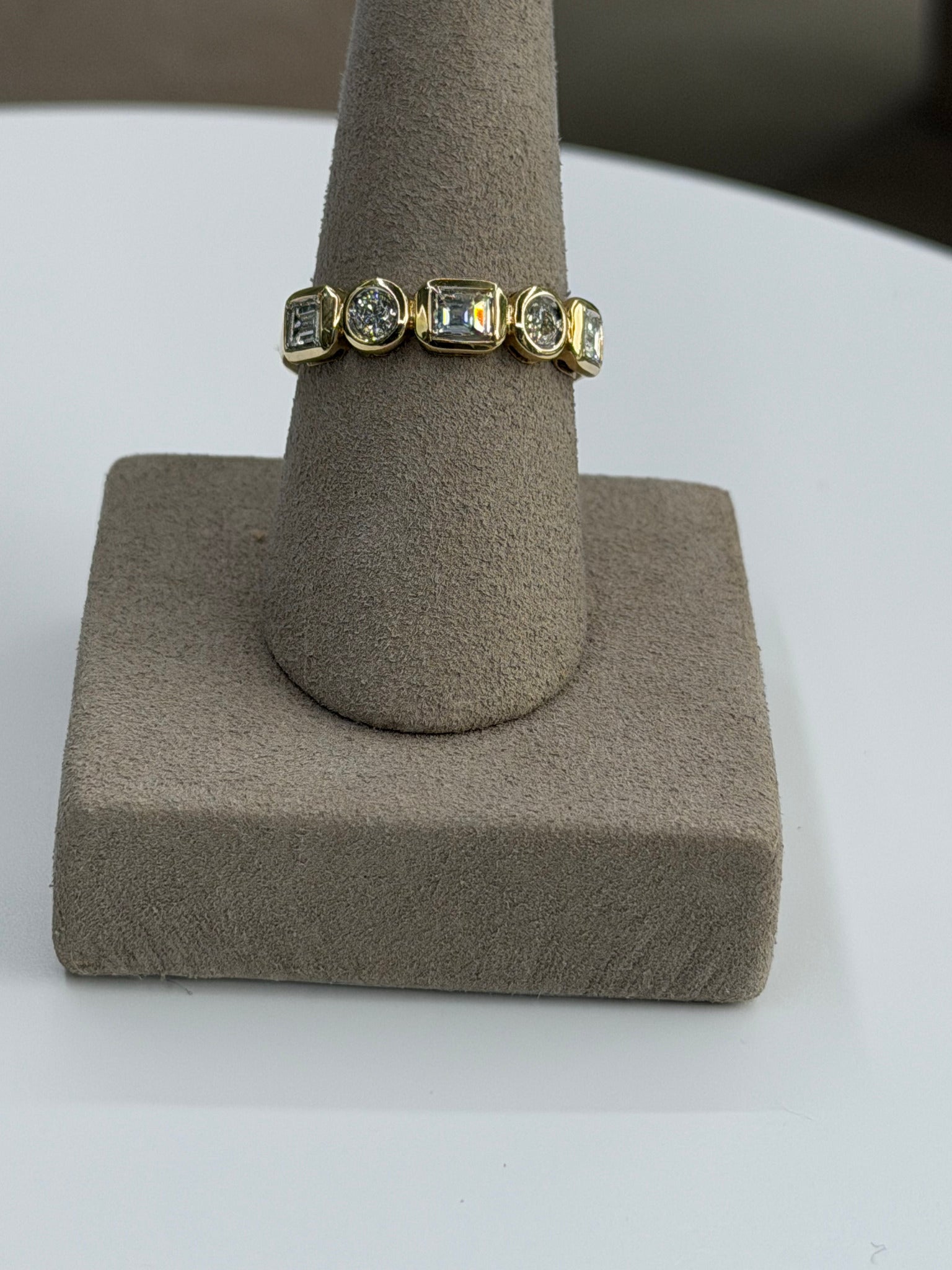 Diamond Bezel Band